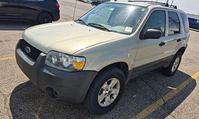 2005 Ford Escape XLT
