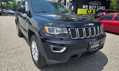 2019 Jeep Grand Cherokee Laredo