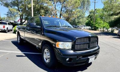 2005 Dodge RAM ST