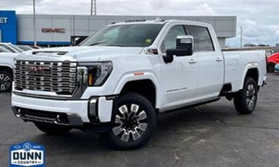2026 GMC Sierra HD SLE