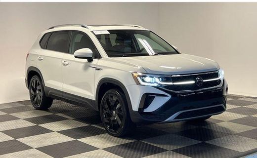 2024 Volkswagen Taos 4MOTION SEL