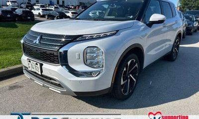 2024 Mitsubishi Outlander SE S AWC
