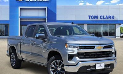 2026 Chevrolet Silverado LT