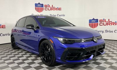 2025 Volkswagen Golf R Black Edition
