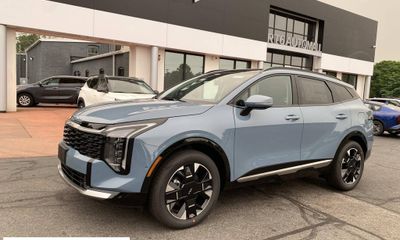 2027 Kia Sportage Hybrid