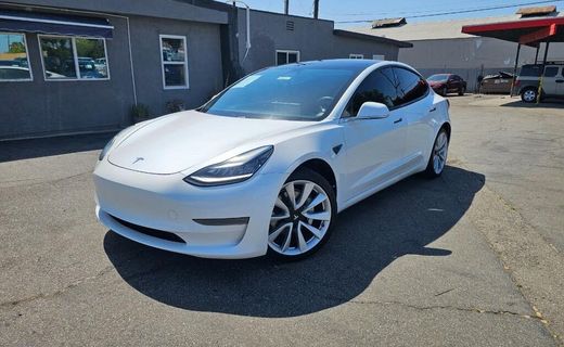 2020 Tesla Model 3 Standard Range Plus