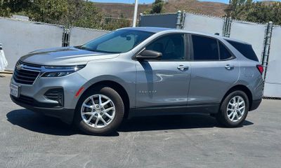 2024 Chevrolet Equinox LS 1FL