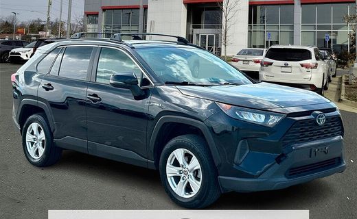 2020 Toyota RAV4 LE