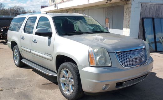 2007 GMC Yukon Denali