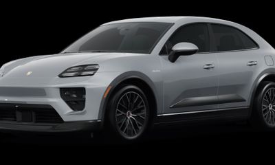 2025 Porsche Macan