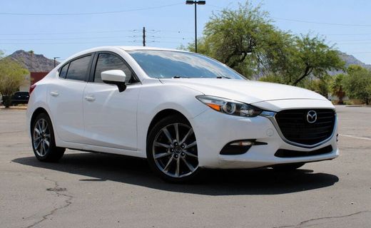 2018 Mazda MAZDA3 Touring