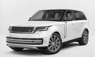 2026 Land Rover Range SE