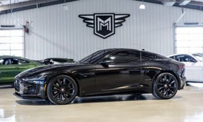 2023 Jaguar F-Type R