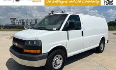 2018 Chevrolet Express LS EXT