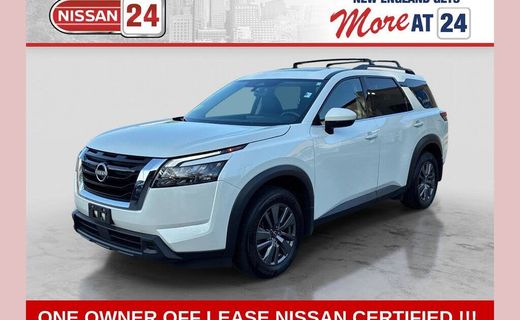 2023 Nissan Pathfinder SV