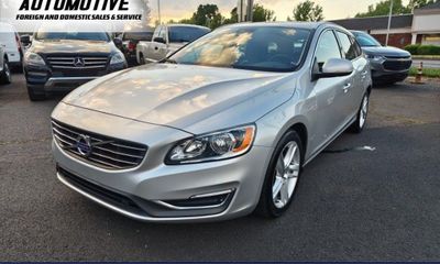 2015 Volvo V60 Premier NON R