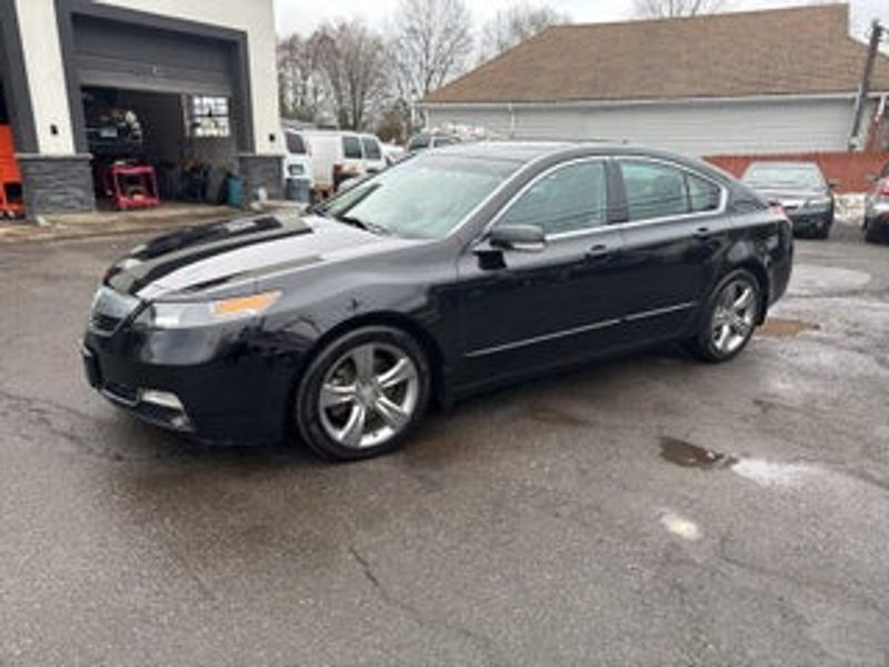 2010 Acura TL — a typically priced live listing