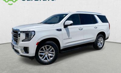 2022 GMC Yukon SLT