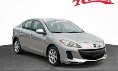 2011 Mazda MAZDA3 Touring GS