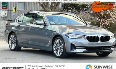 2023 BMW 530E Hybrid Plug