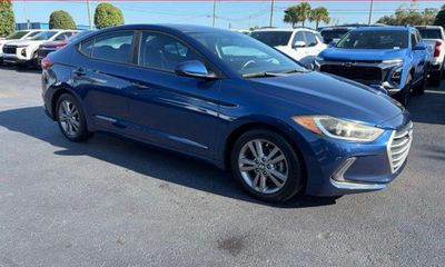 2017 Hyundai Elantra