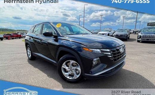 2022 Hyundai Tucson SE