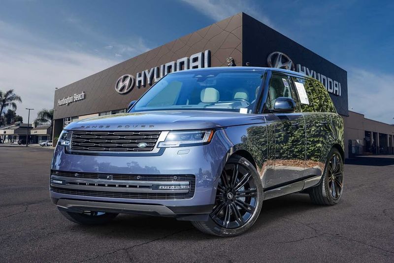 2025 Land Rover Range Rover — a typically priced live listing