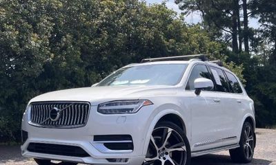 2021 Volvo XC90 Inscription