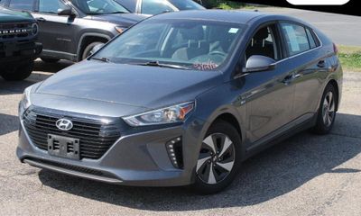 2018 Hyundai Ioniq SEL W Tech