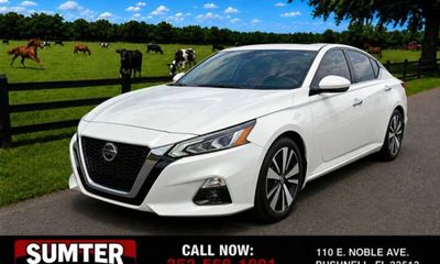 2019 Nissan Altima SV