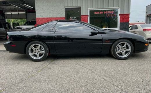 2000 Chevrolet Camaro Sport