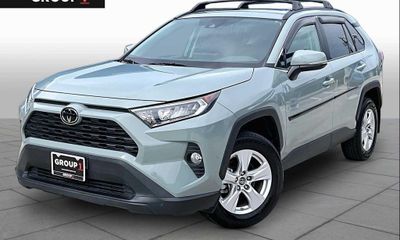 2019 Toyota RAV4 XLE Premium Canada