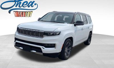 2023 Jeep Grand Wagoneer Base