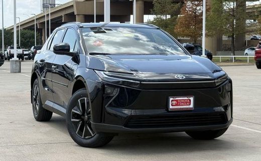 2026 Toyota BZ XLE