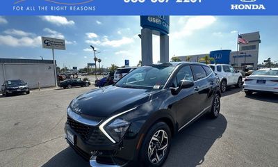 2023 Kia Sportage LX