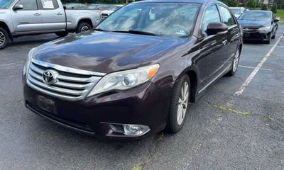 2011 Toyota Avalon Limited