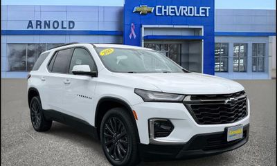 2023 Chevrolet Traverse RS