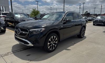 2025 Mercedes-Benz GLC-Class GLC350e 4MATIC