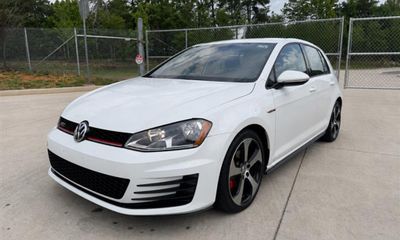 2016 Volkswagen Golf GTI 2 0T Base