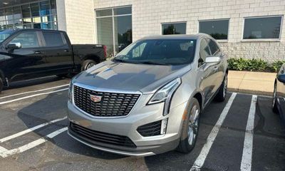 2024 Cadillac XT5 Premium Luxury