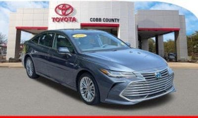 2018 Toyota Avalon Hybrid XLE Plus