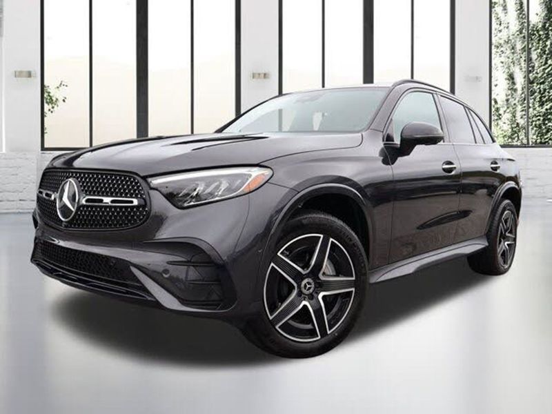 2025 Mercedes Benz GLC — a typically priced live listing
