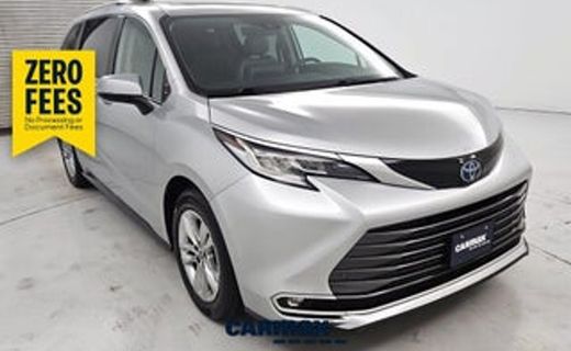 2022 Toyota Sienna Limited