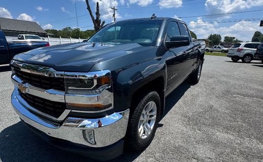 2017 Chevrolet Silverado LT