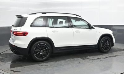 2025 Mercedes-Benz GLB-Class AMG GLB35