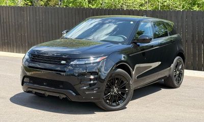 2026 Land Rover Range Evoque Dynamic SE