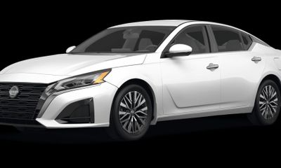 2025 Nissan Altima S