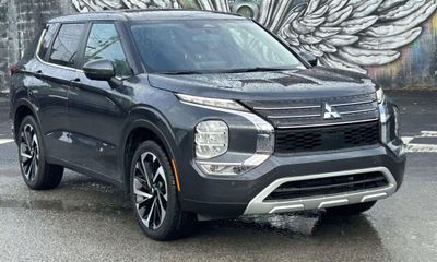 2024 Mitsubishi Outlander
