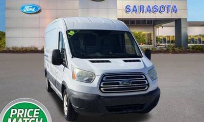2015 Ford Transit 250 LWB Medium
