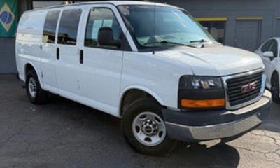 2015 GMC Savana 3500